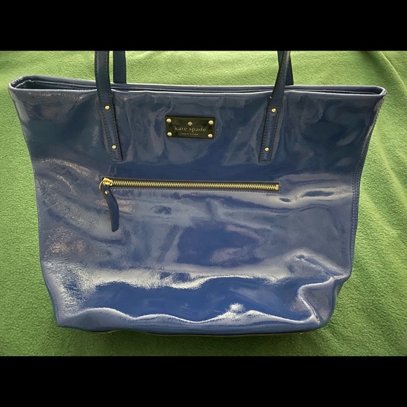 Kate Spade Tote - Picture 2 of 12